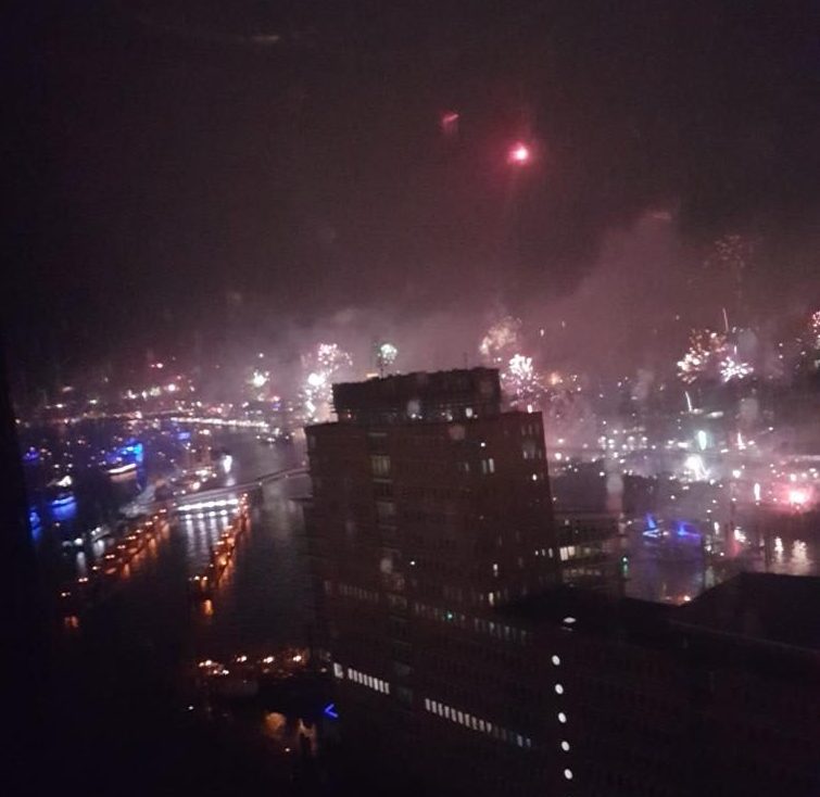 Feuerwerk über Hamburg